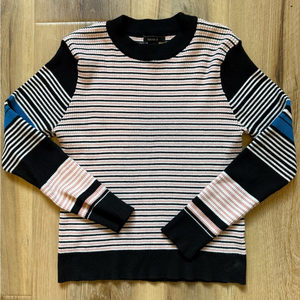 Forever 21 Black and White Striped Sweater
